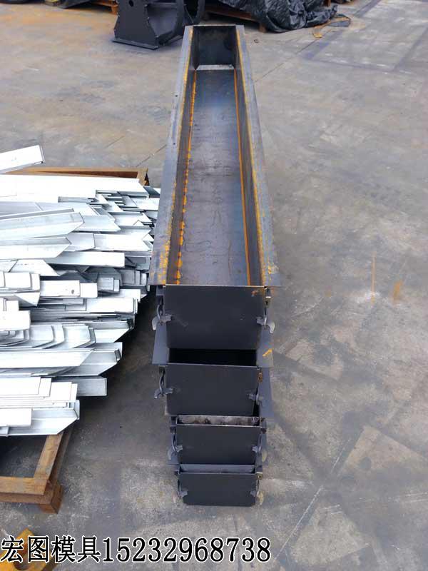 安全警示標志樁鋼模具